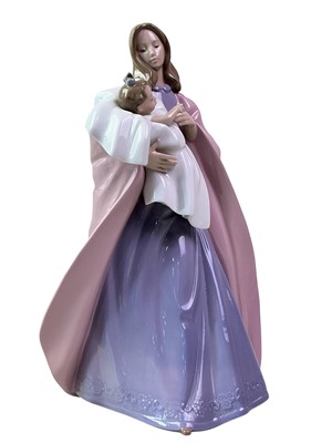 Lot 526 - ROYAL DOULTON IMPRESSIONS FIGURE OF TENDER GREETING