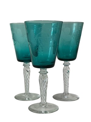 Lot 432 - SIX BRISTOL GREEN VINE ETCHED WINE GLASSES