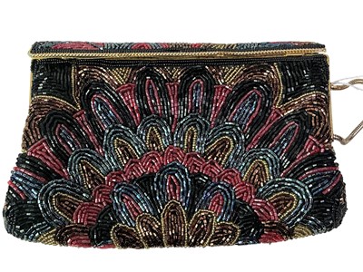 Lot 588 - BEADED EVENING BAG