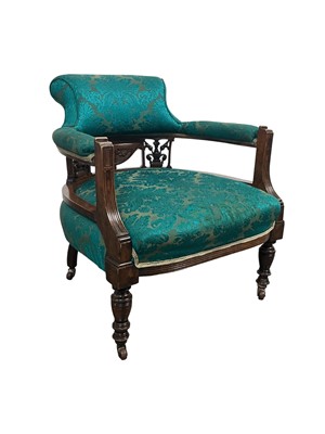 Lot 566 - VICTORIAN MAHOGANY TUB CHAIR