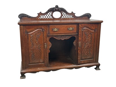 Lot 430 - VICTORIAN OAK SIDEBOARD