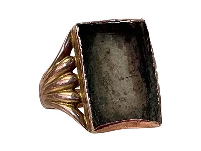 Lot 655 - GROUP OF GOLD AND OTHER JEWELLERY