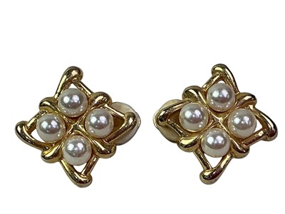 Lot 644 - COLLECTION OF COSTUME JEWELLERY