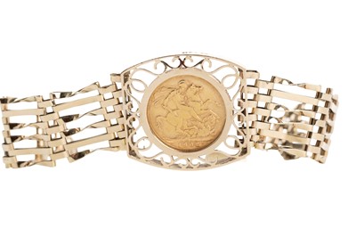 Lot 55 - EDWARD VII GOLD SOVEREIGN BRACELET