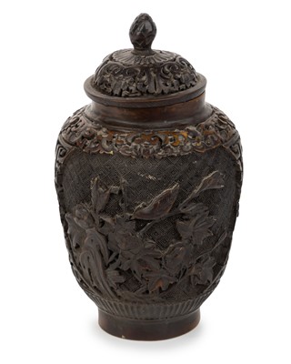 Lot 782 - CHINESE CINNABAR LIDDED JAR