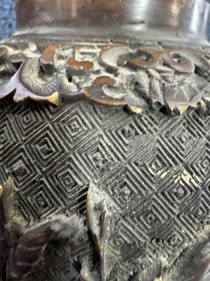 Lot 782 - CHINESE CINNABAR LIDDED JAR