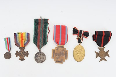 Lot 1174 - GROUP OF MEDALS