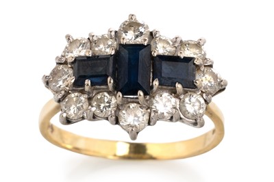 Lot 410 - SAPPHIRE AND DIAMOND CLUSTER RING