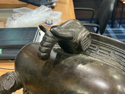 Lot 784 - CHINESE BRONZE CENSER