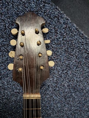 Lot 1004 - VINTAGE BOWL BACK MANDOLIN