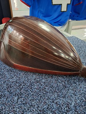 Lot 1004 - VINTAGE BOWL BACK MANDOLIN