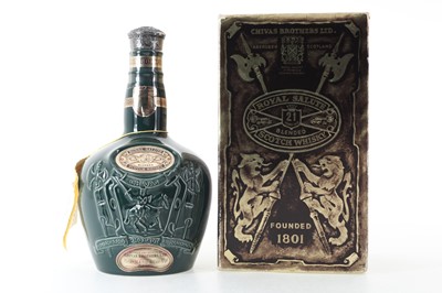 Lot 263 - CHIVAS ROYAL SALUTE 21 YEAR OLD EMERALD DECANTER 75CL