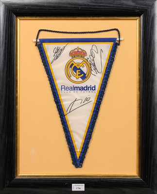 Lot 1756 - REAL MADRID SIGNED PENNANT
