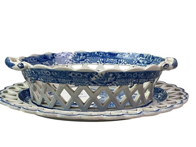 Lot 292 - VICTORIAN BLUE AND WHITE BREAD COMPORT ON STAND