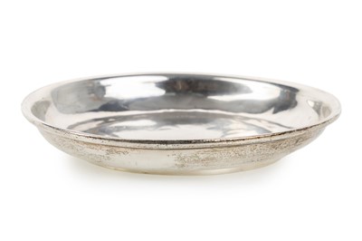 Lot 28 - GEORGE I SCOTTISH PROVINCIAL SILVER DISH