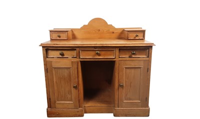 Lot 331 - PINE KNEEHOLE DRESSING TABLE