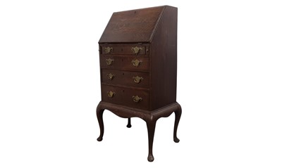 Lot 334 - OAK BUREAU