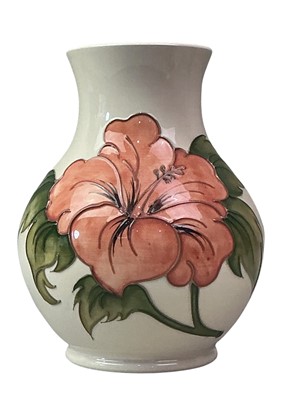 Lot 98 - MODERN MOORCROFT VASE
