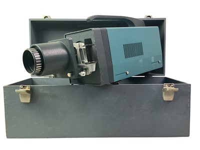 Lot 207 - SLIDE PROJECTOR