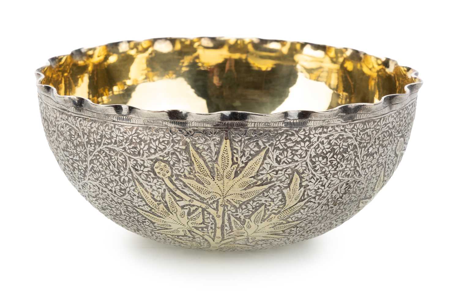 Lot 821 - PERSIAN WHITE METAL BOWL