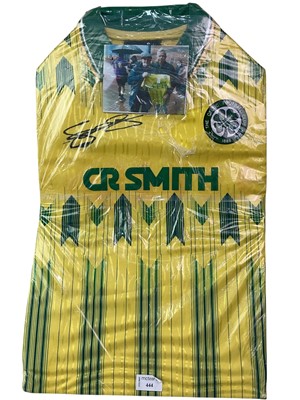 Lot 444 - CELTIC F.C. JERSEY