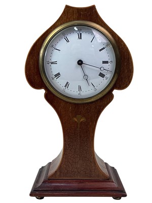 Lot 434 - EDWARDIAN ART NOUVEAU MAHOGANY MANTLE CLOCK