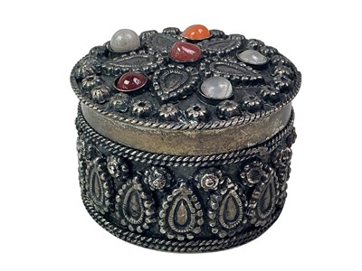 Lot 462 - GROUP OF EAST ASIAN AND CONTINENTAL WHITE METAL LIDDED BOXES