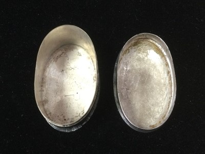 Lot 841 - GROUP OF ASIAN WHITE METAL WARES