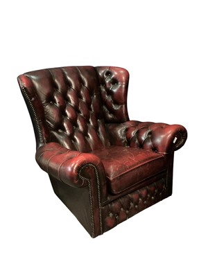 Lot 286 - CHESTERFIELD ARMCHAIR