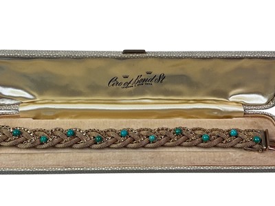 Lot 587 - COLLECTION OF COSTUME JEWELLERY