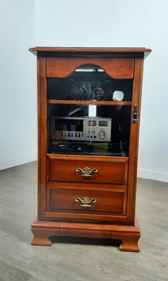 Lot 653 - VINTAGE STACKING HIFI SYSTEM