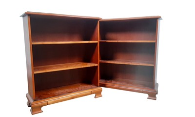 Lot 657 - PAIR OF MODERN CHERRY WOOD OPEN BOOKCASES