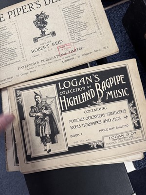 Lot 1029 - SET OF BAGPIPES