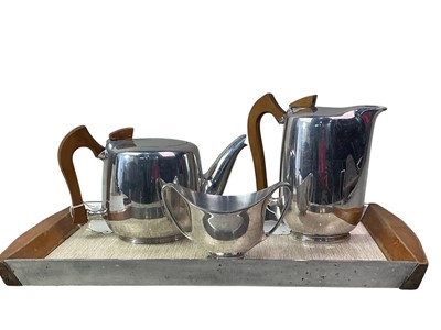 Lot 617 - PICQUOT WARE PART TEA SERVICE