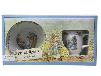 Lot 726 - GROUP OF PETER RABBIT GIFT SETS