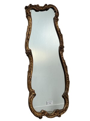 Lot 702 - WALL MIRROR