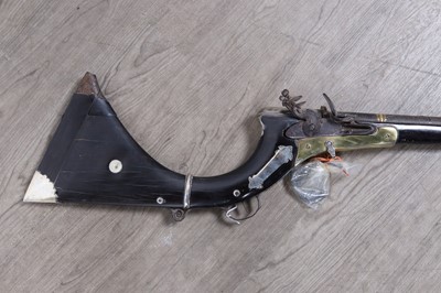 Lot 1194 - PAKASTNI SINDH FLINTLOCK RIFLE