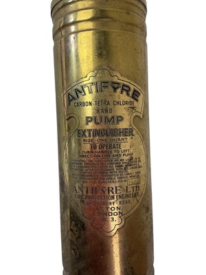 Lot 457 - VICTORIAN BRASS FIRE EXTINGUISHER