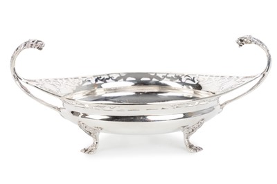 Lot 69 - GEORGE V SILVER TWIN HANDLED DISH