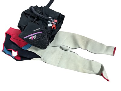 Lot 801 - GROUP OF DIVING EQUIPMENT