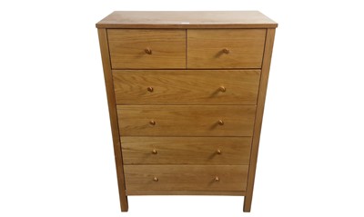 Lot 834 - MODERN OAK CHEST OF DRAWERS