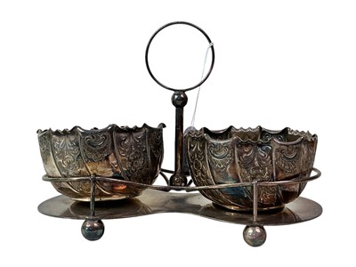 Lot 843 - SILVER PLATED CREAM AND SUGAR BOWL SET