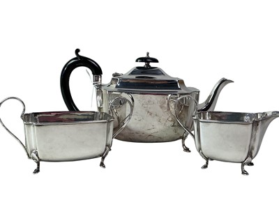 Lot 50 - GROUP OF SILVER PLATED WARE