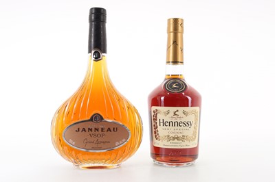Lot 90 - JANNEAU VSOP AND HENNESSY VS