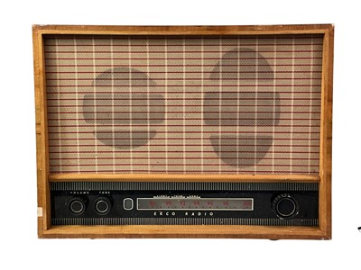 Lot 140 - VINTAGE RADIO
