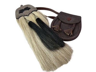 Lot 74 - CHILD'S SPORRAN