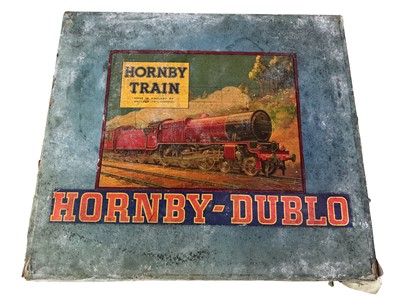 Lot 75 - HORNBY DUBLO TRAIN SET