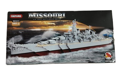 Lot 103 - COLLECTION OF LEGO