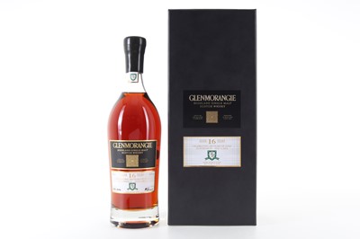 Lot 102 - GLENMORANGIE 16 YEAR OLD SINGLE CASK CELEBRATING 400 YEARS OF GOLF IN DORNOCH