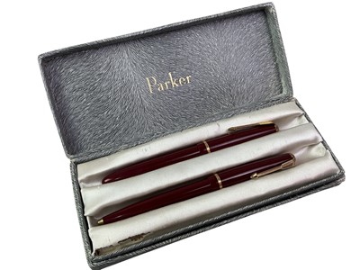 Lot 113 - GROUP OF VINTAGE PENS